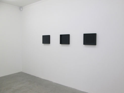 Night texts, 2013